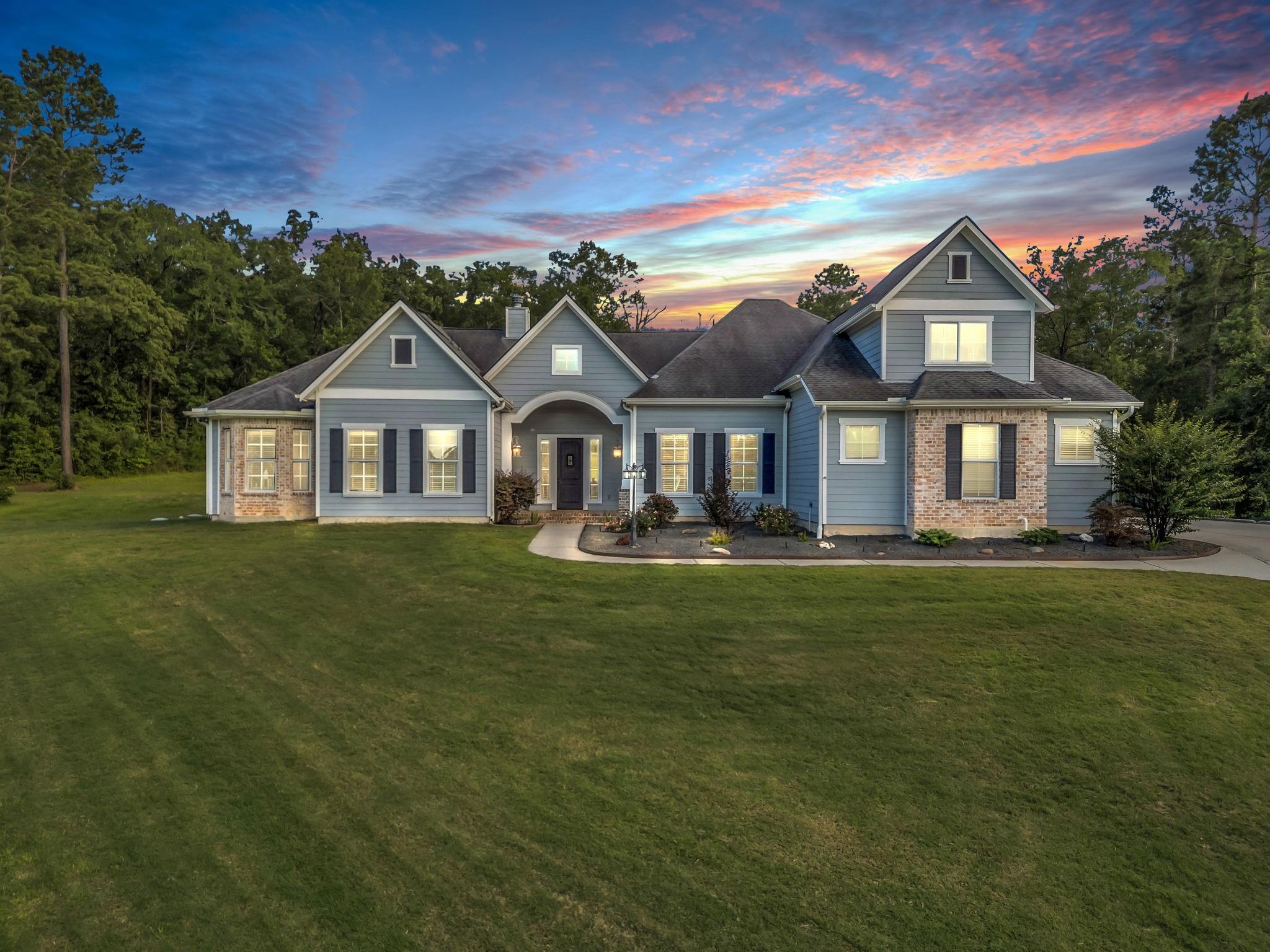 Willis, Texas, 77378, United States, 5 Bedrooms Bedrooms, ,4 BathroomsBathrooms,Residential,Forsale,1953112