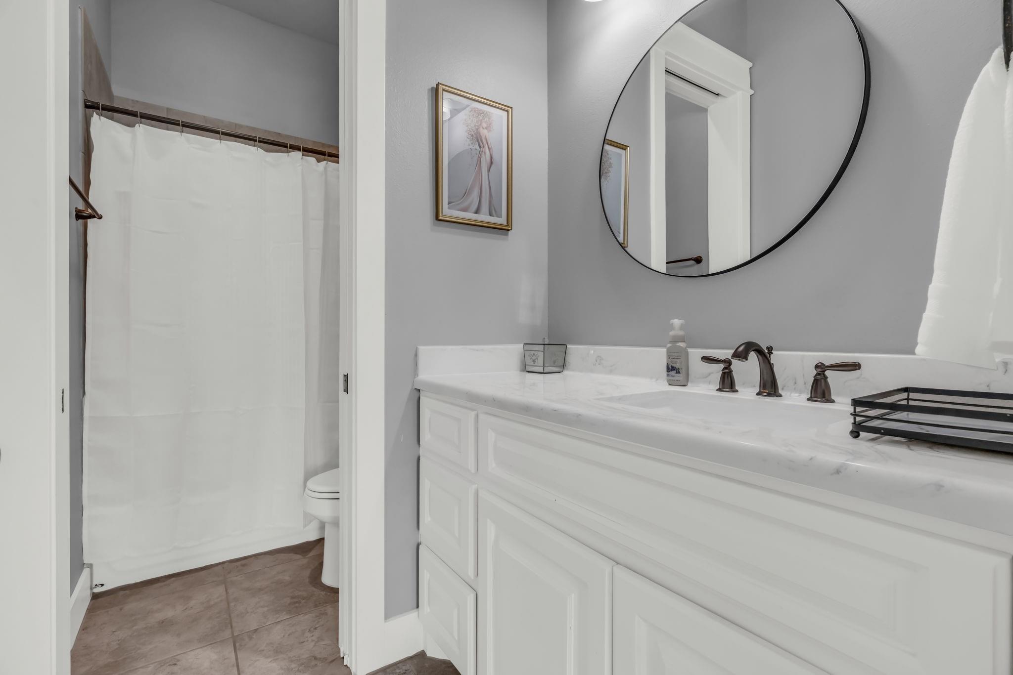 Willis, Texas, 77378, United States, 5 Bedrooms Bedrooms, ,4 BathroomsBathrooms,Residential,Forsale,1953112