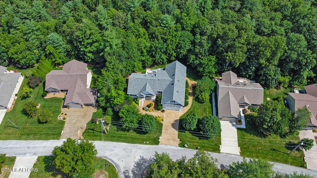 Fairfield Glade, Tennessee, 38558, United States, 4 Bedrooms Bedrooms, ,3.5 BathroomsBathrooms,Residential,Forsale,1929830