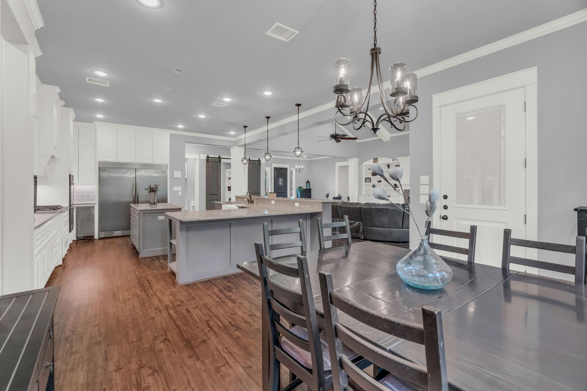 Willis, Texas, 77378, United States, 5 Bedrooms Bedrooms, ,4 BathroomsBathrooms,Residential,Forsale,1953112