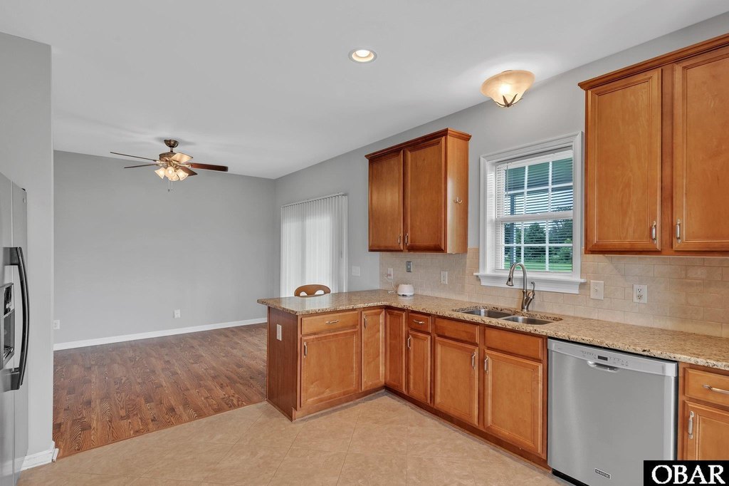 Moyock, North Carolina, 27958, United States, 4 Bedrooms Bedrooms, ,3 BathroomsBathrooms,Residential,Forsale,1914413