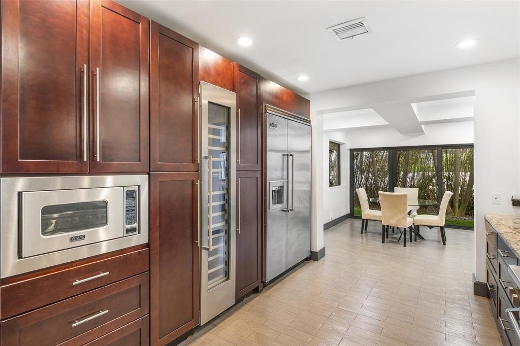 Fort Lauderdale, Florida, 33305, United States, 4 Bedrooms Bedrooms, ,4.5 BathroomsBathrooms,Residential,Forsale,1884600