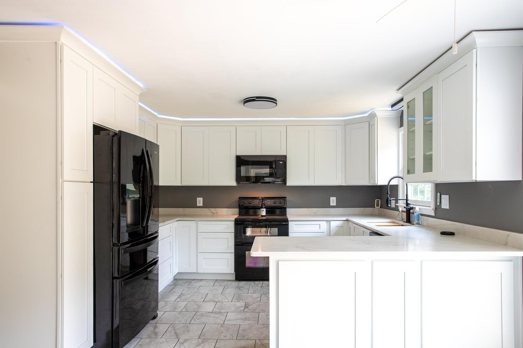 Hampton, New Hampshire, 03842, United States, 3 Bedrooms Bedrooms, ,2 BathroomsBathrooms,Residential,Forsale,1934010