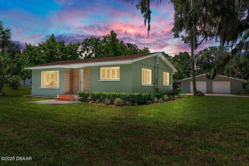 Daytona Beach, Florida, 32119, United States, 2 Bedrooms Bedrooms, ,1 BathroomBathrooms,Residential,Forsale,1990162