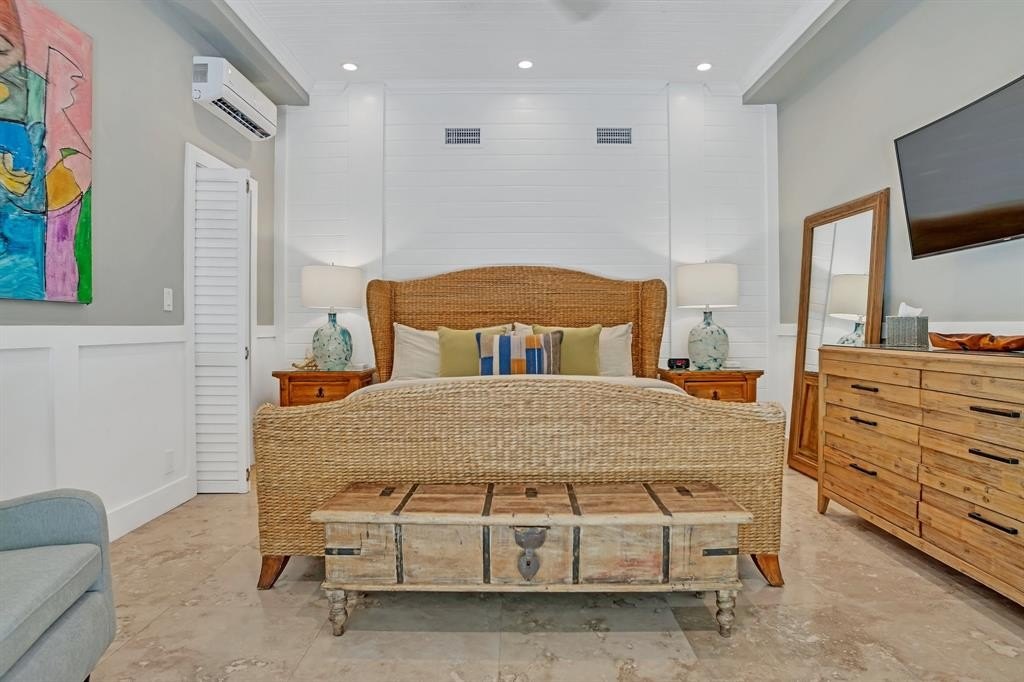 Fort Lauderdale, Florida, 33305, United States, 4 Bedrooms Bedrooms, ,3.5 BathroomsBathrooms,Residential,Forsale,1884523