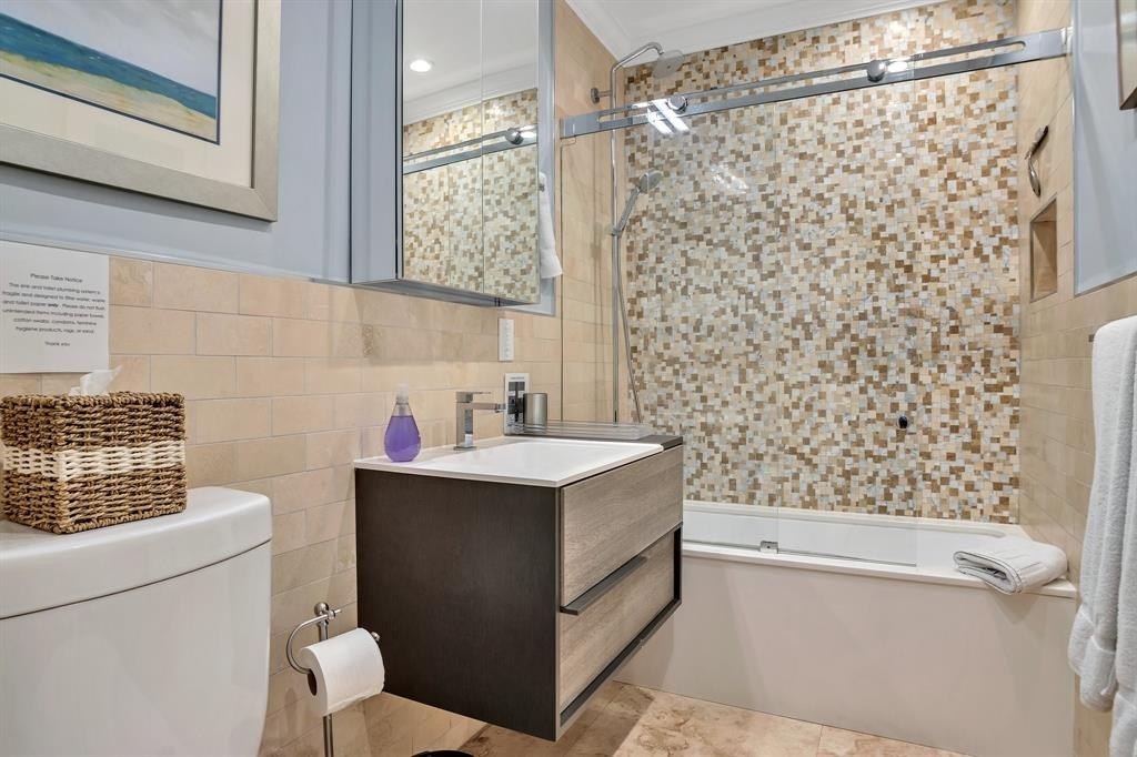 Fort Lauderdale, Florida, 33305, United States, 4 Bedrooms Bedrooms, ,3.5 BathroomsBathrooms,Residential,Forsale,1884523