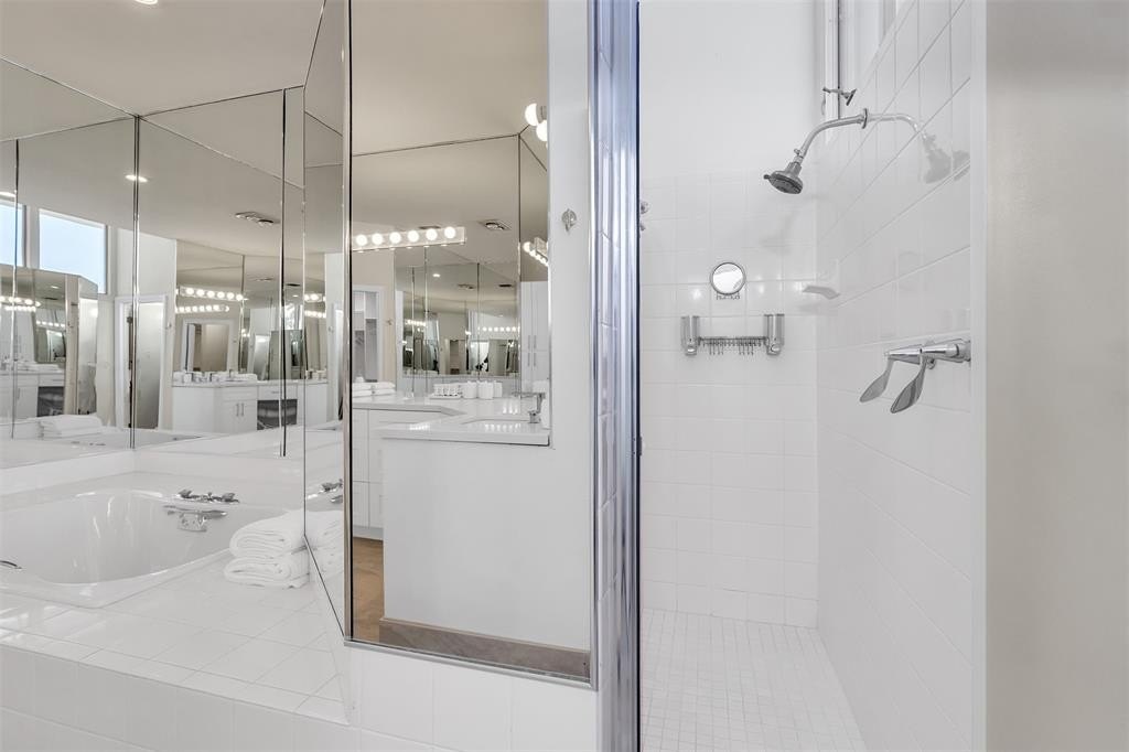 Fort Lauderdale, Florida, 33301, United States, 4 Bedrooms Bedrooms, ,4.5 BathroomsBathrooms,Residential,Forsale,2011587