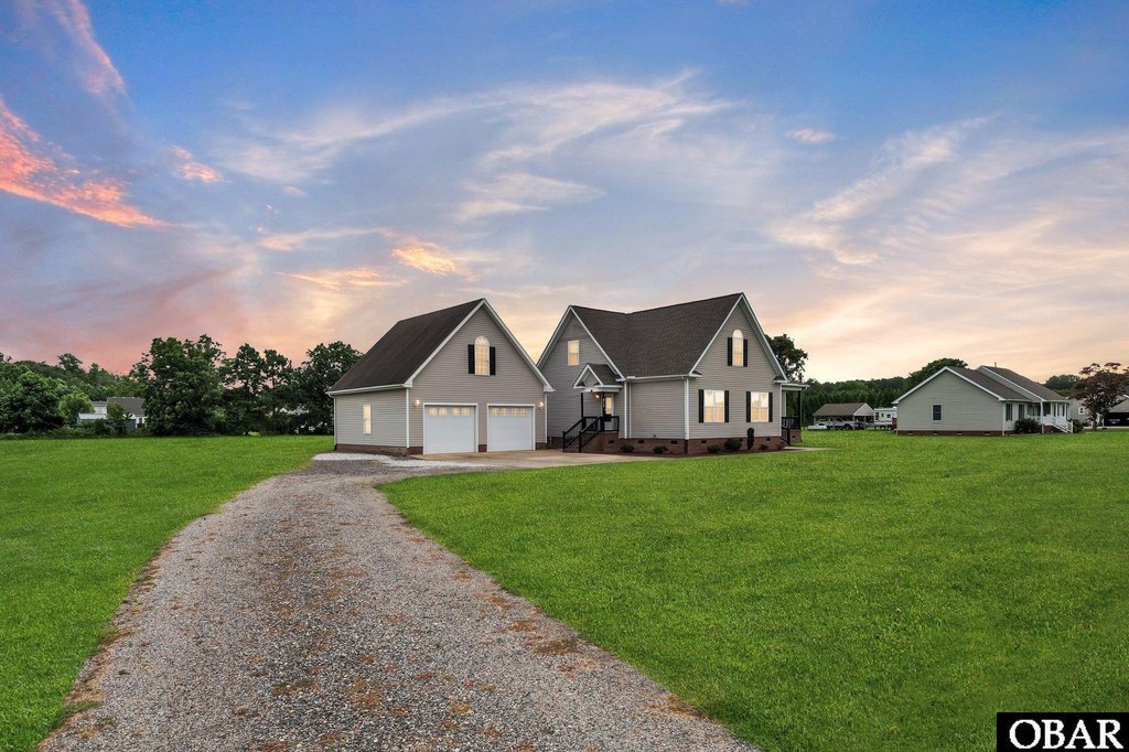 Moyock, North Carolina, 27958, United States, 4 Bedrooms Bedrooms, ,3 BathroomsBathrooms,Residential,Forsale,1914413