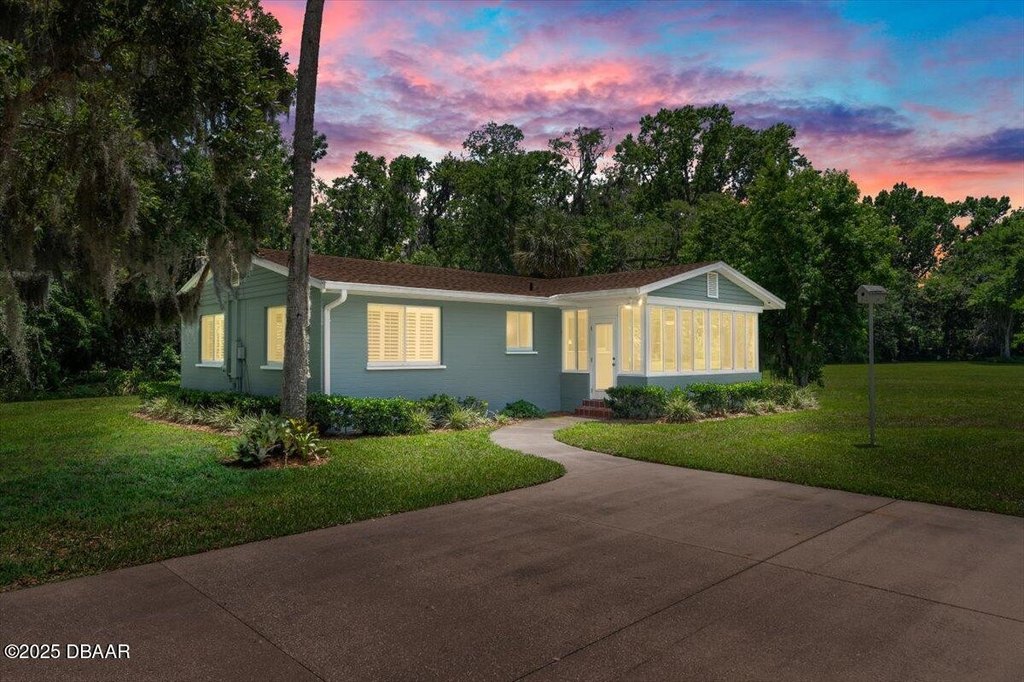 Daytona Beach, Florida, 32119, United States, 2 Bedrooms Bedrooms, ,1 BathroomBathrooms,Residential,Forsale,1990162