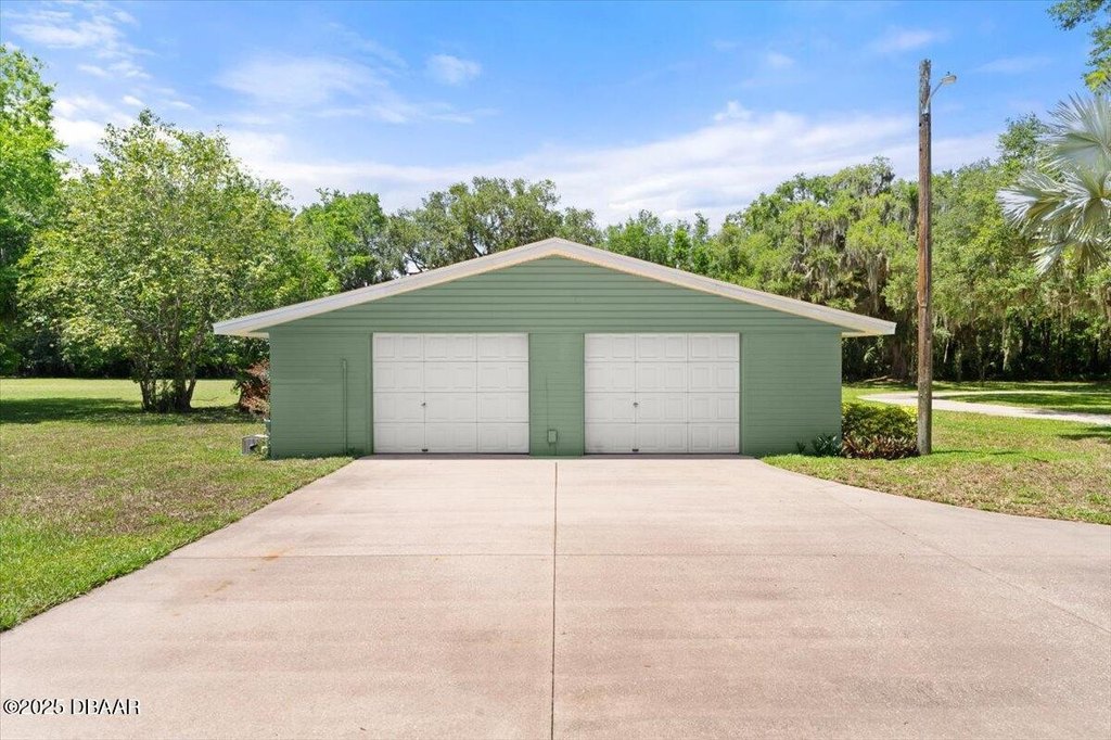 Daytona Beach, Florida, 32119, United States, 2 Bedrooms Bedrooms, ,1 BathroomBathrooms,Residential,Forsale,1990162