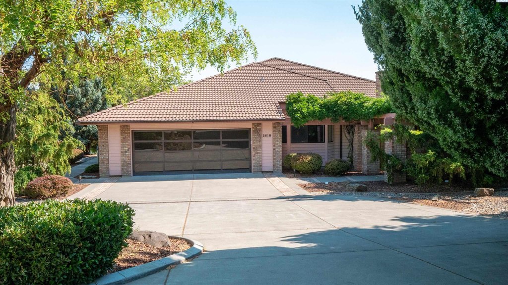 Richland, Washington, 99352, United States, 2 Bedrooms Bedrooms, ,3 BathroomsBathrooms,Residential,Forsale,1922429 Richland, Washington, 99352, United States, 2 Bedrooms Bedrooms, ,3 BathroomsBathrooms,Residential,Forsale,1922429