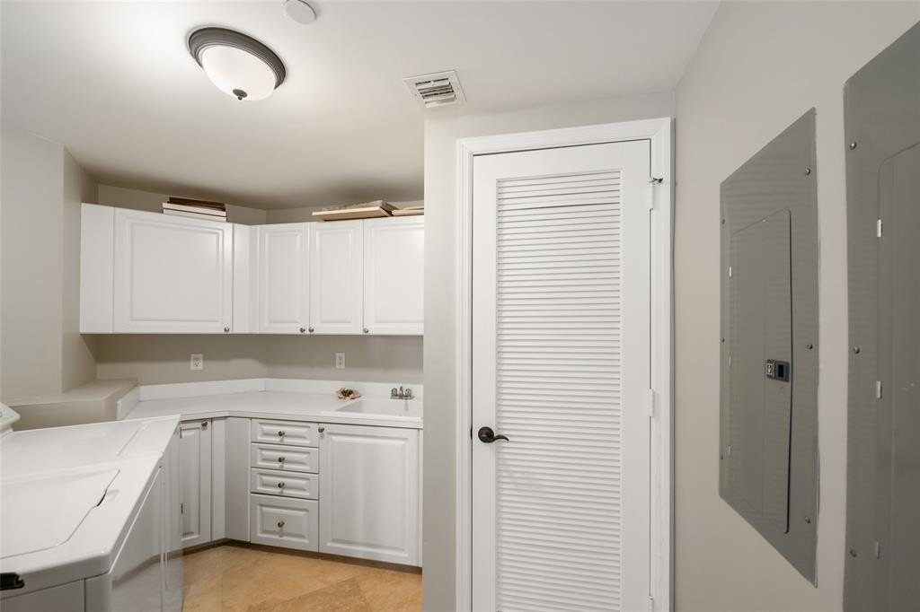 Lauderdale By The Sea, Florida, 33062, United States, 4 Bedrooms Bedrooms, ,3.5 BathroomsBathrooms,Residential,Forsale,1884605