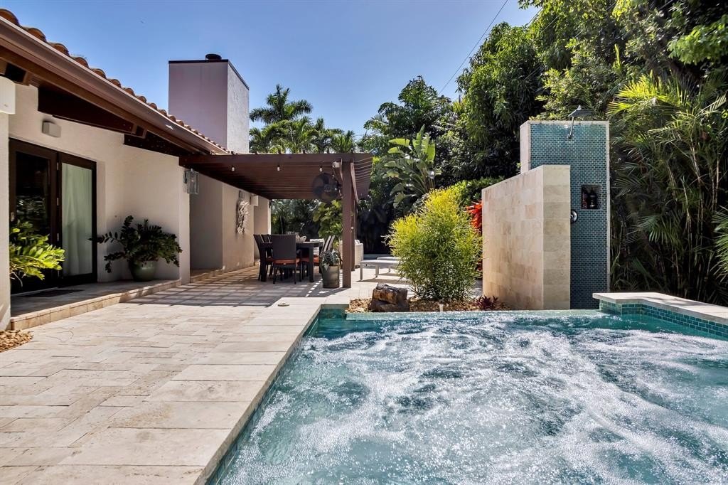 Fort Lauderdale, Florida, 33305, United States, 4 Bedrooms Bedrooms, ,3.5 BathroomsBathrooms,Residential,Forsale,1884523