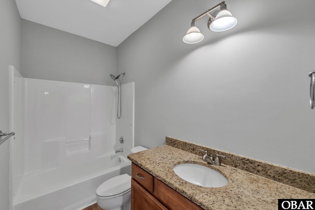 Moyock, North Carolina, 27958, United States, 4 Bedrooms Bedrooms, ,3 BathroomsBathrooms,Residential,Forsale,1914413