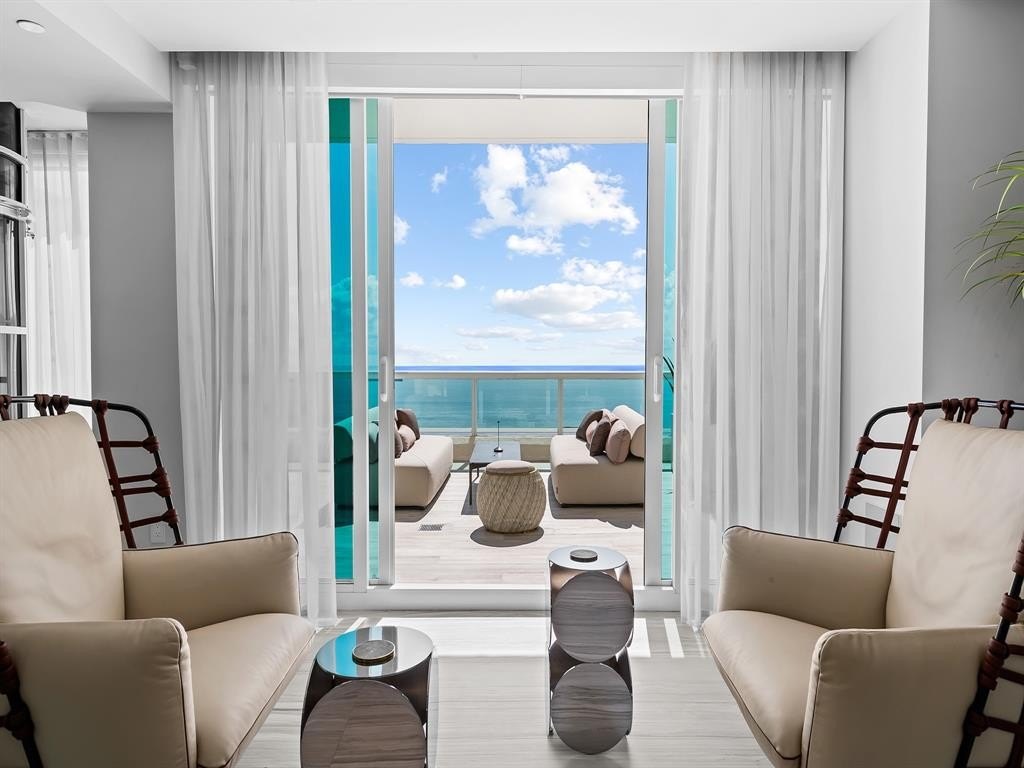 Fort Lauderdale, Florida, 33316, United States, 3 Bedrooms Bedrooms, ,4.5 BathroomsBathrooms,Residential,Forsale,1884593