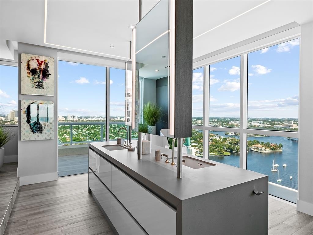 Fort Lauderdale, Florida, 33316, United States, 3 Bedrooms Bedrooms, ,4.5 BathroomsBathrooms,Residential,Forsale,1884593
