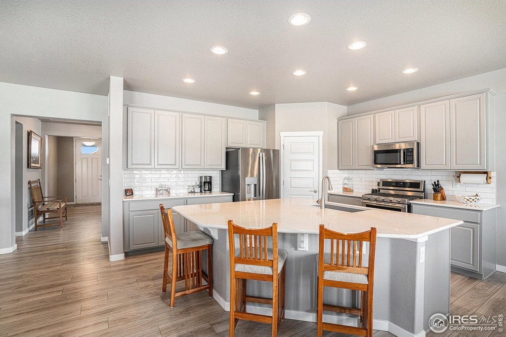 Windsor, Colorado, 80550, United States, 5 Bedrooms Bedrooms, ,4 BathroomsBathrooms,Residential,Forsale,1964328