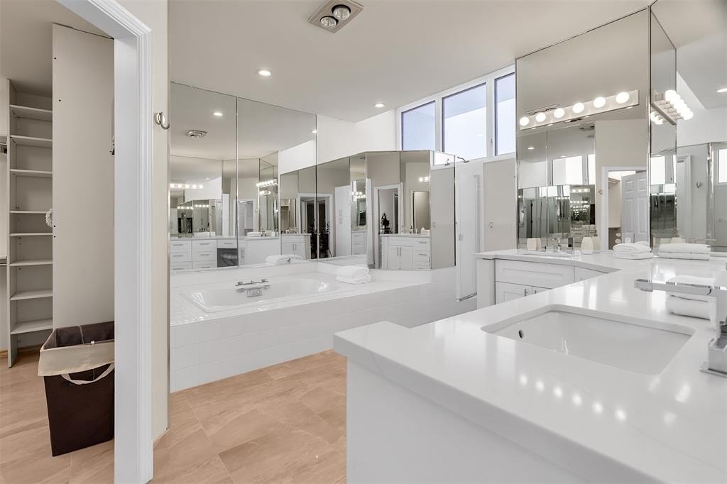 Fort Lauderdale, Florida, 33301, United States, 4 Bedrooms Bedrooms, ,4.5 BathroomsBathrooms,Residential,Forsale,2011587