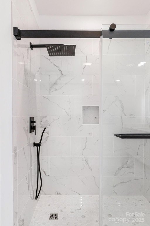 Flat Rock, North Carolina, 28731, United States, 3 Bedrooms Bedrooms, ,2 BathroomsBathrooms,Residential,Forsale,1904887