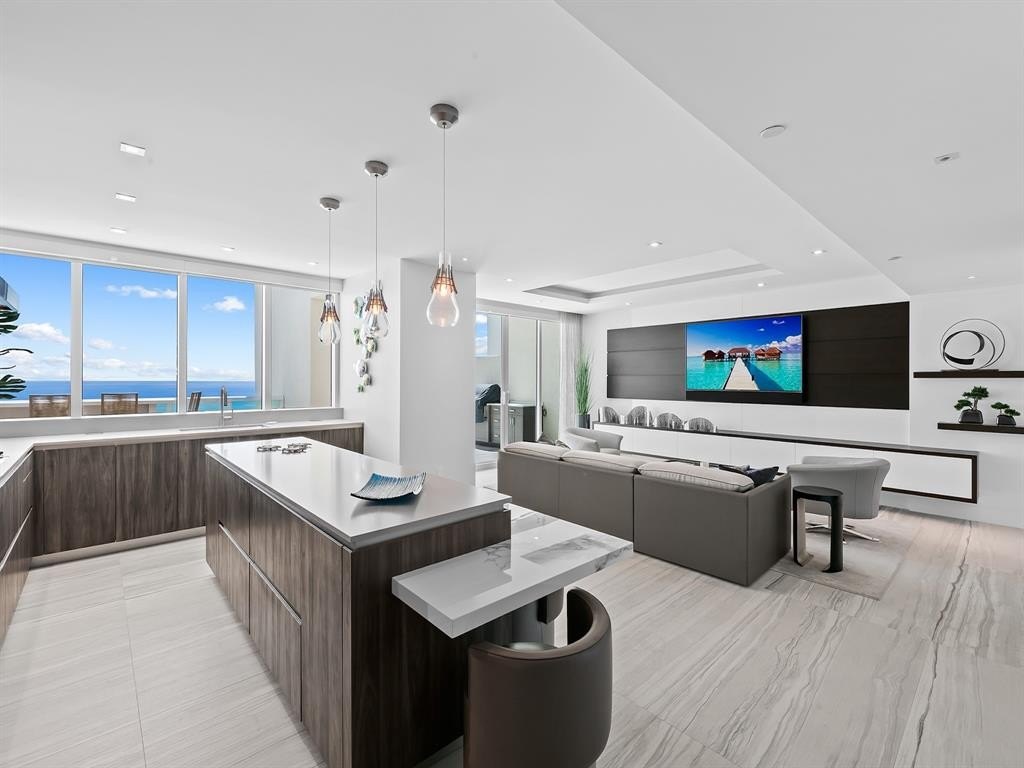 Fort Lauderdale, Florida, 33316, United States, 3 Bedrooms Bedrooms, ,4.5 BathroomsBathrooms,Residential,Forsale,1884593