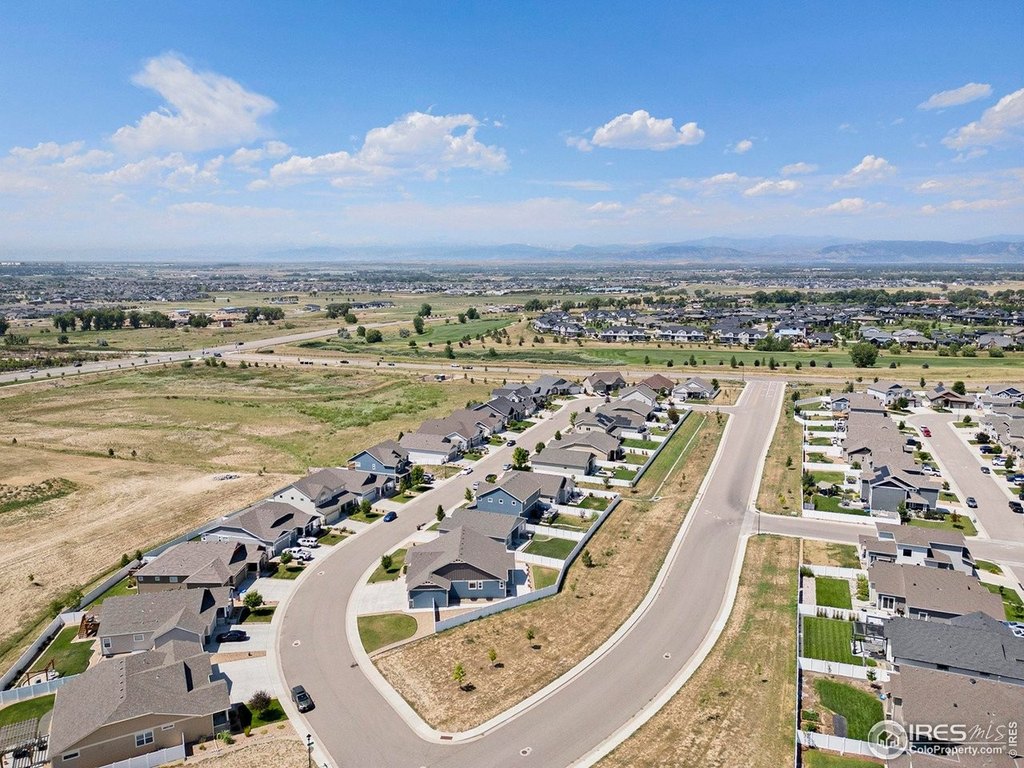 Windsor, Colorado, 80550, United States, 5 Bedrooms Bedrooms, ,4 BathroomsBathrooms,Residential,Forsale,1964328