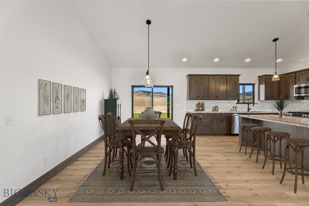 Ennis, Montana, 59729, United States, 3 Bedrooms Bedrooms, ,2 BathroomsBathrooms,Residential,Forsale,1915016