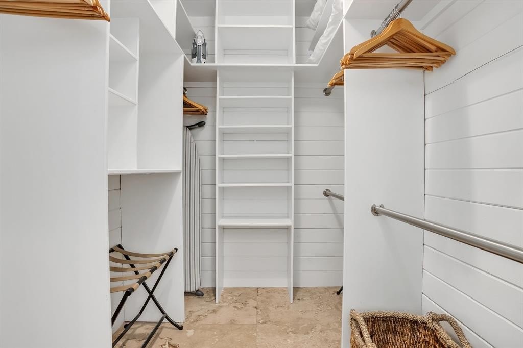 Fort Lauderdale, Florida, 33305, United States, 4 Bedrooms Bedrooms, ,3.5 BathroomsBathrooms,Residential,Forsale,1884523