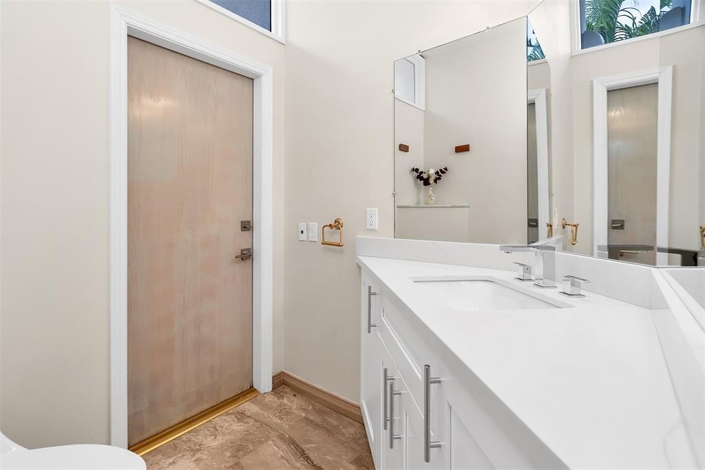 Fort Lauderdale, Florida, 33301, United States, 4 Bedrooms Bedrooms, ,4.5 BathroomsBathrooms,Residential,Forsale,2011587