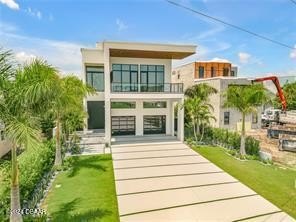 New Smyrna Beach, Florida, 32169, United States, 5 Bedrooms Bedrooms, ,5.5 BathroomsBathrooms,Residential,Forsale,1990156