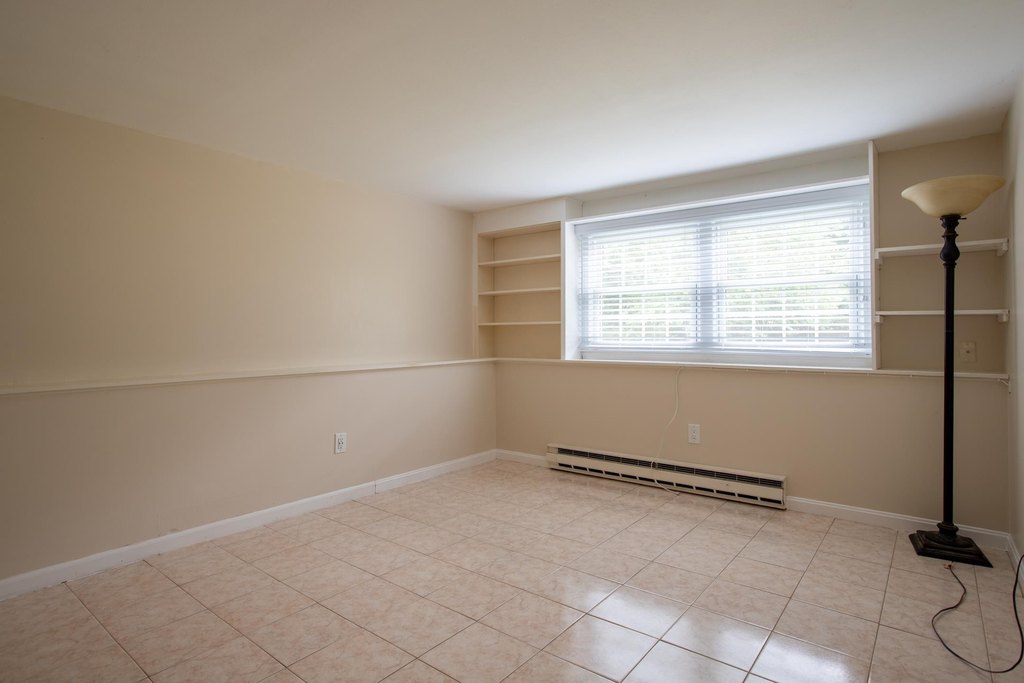 Hampton, New Hampshire, 03842, United States, 3 Bedrooms Bedrooms, ,2 BathroomsBathrooms,Residential,Forsale,1934010