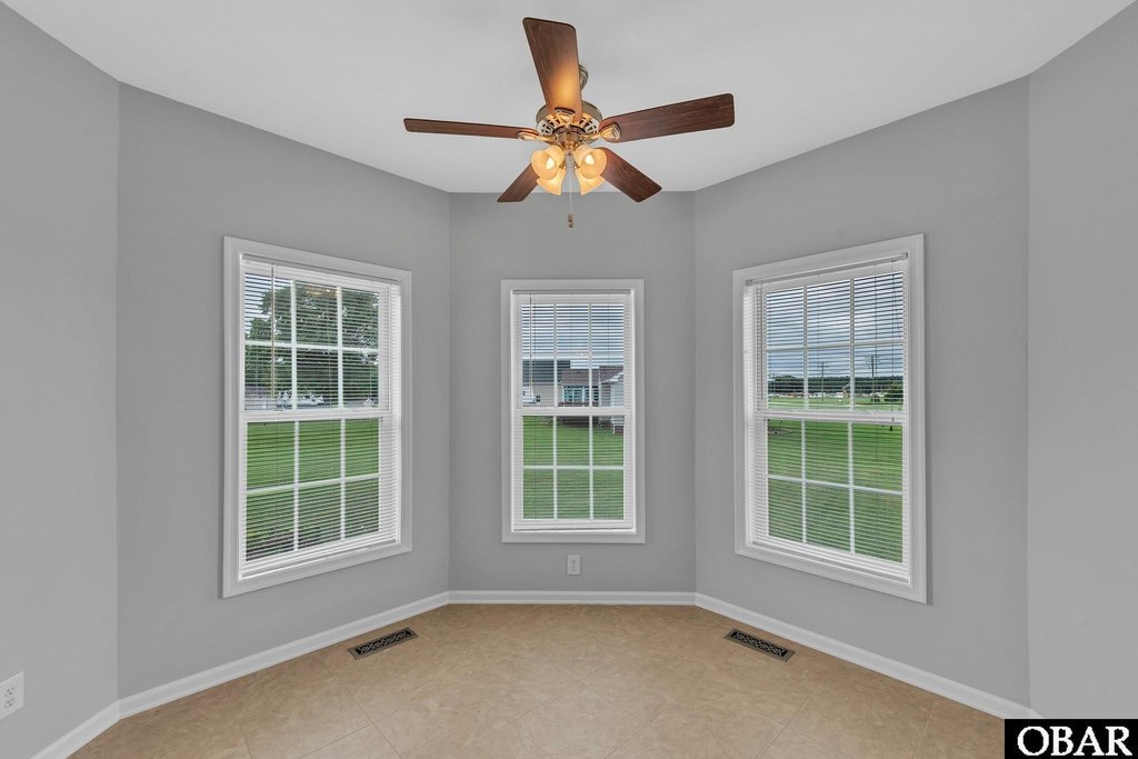 Moyock, North Carolina, 27958, United States, 4 Bedrooms Bedrooms, ,3 BathroomsBathrooms,Residential,Forsale,1914413