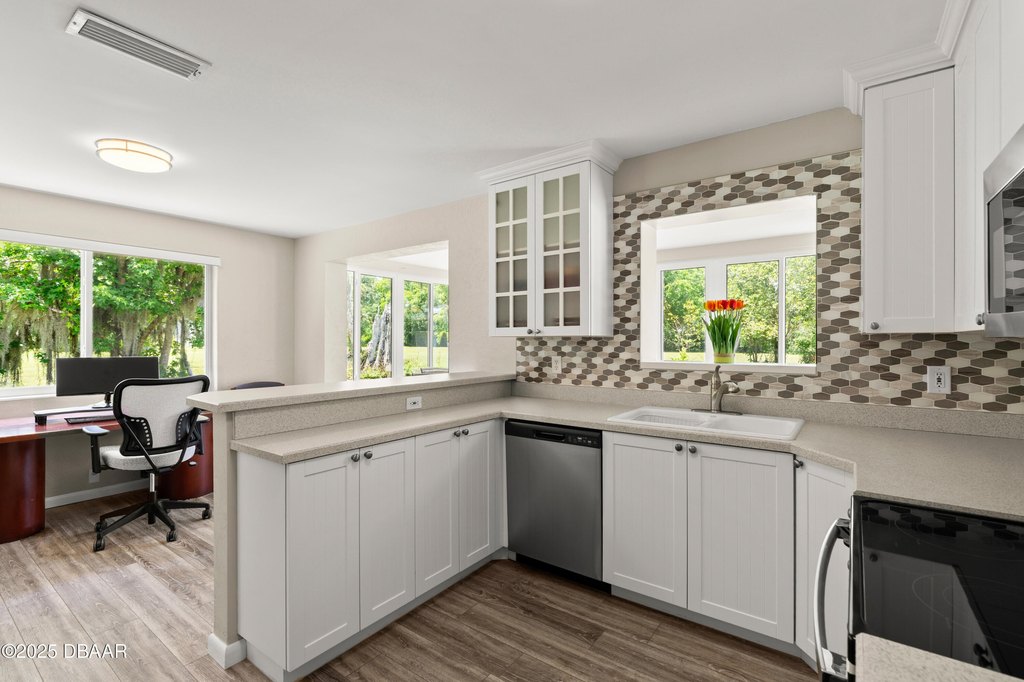 Daytona Beach, Florida, 32119, United States, 2 Bedrooms Bedrooms, ,1 BathroomBathrooms,Residential,Forsale,1990162