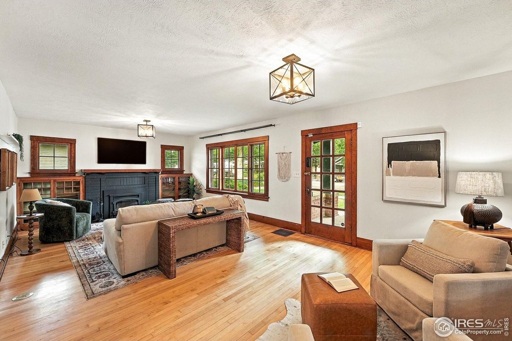 Fort Collins, Colorado, 80521, United States, 4 Bedrooms Bedrooms, ,2 BathroomsBathrooms,Residential,Forsale,1926791