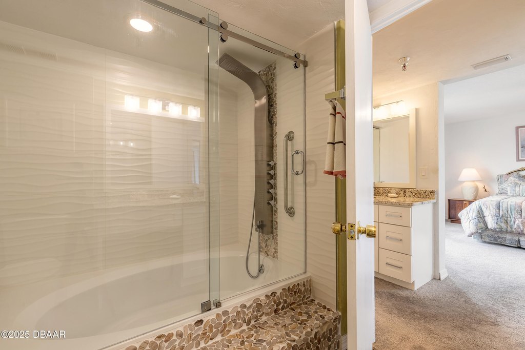 Daytona Beach, Florida, 32118, United States, 2 Bedrooms Bedrooms, ,2 BathroomsBathrooms,Residential,Forsale,1919153