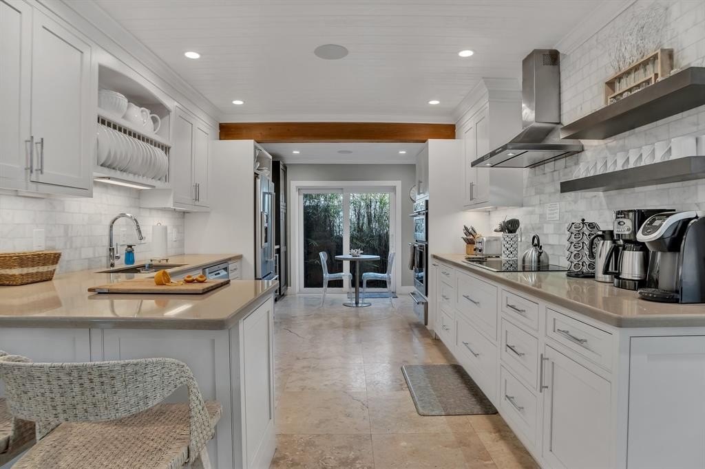 Fort Lauderdale, Florida, 33305, United States, 4 Bedrooms Bedrooms, ,3.5 BathroomsBathrooms,Residential,Forsale,1884523