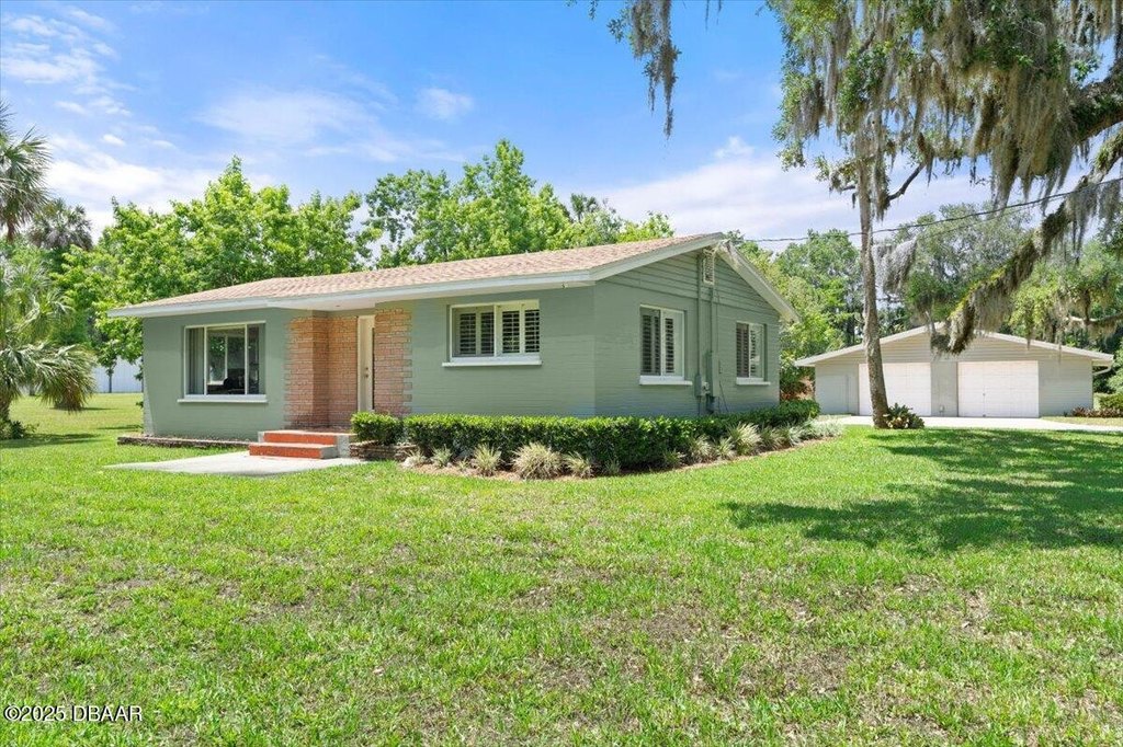 Daytona Beach, Florida, 32119, United States, 2 Bedrooms Bedrooms, ,1 BathroomBathrooms,Residential,Forsale,1990162