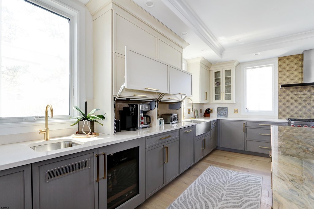 Ventnor, New Jersey, 08406, United States, 6 Bedrooms Bedrooms, ,6.5 BathroomsBathrooms,Residential,Forsale,1946142