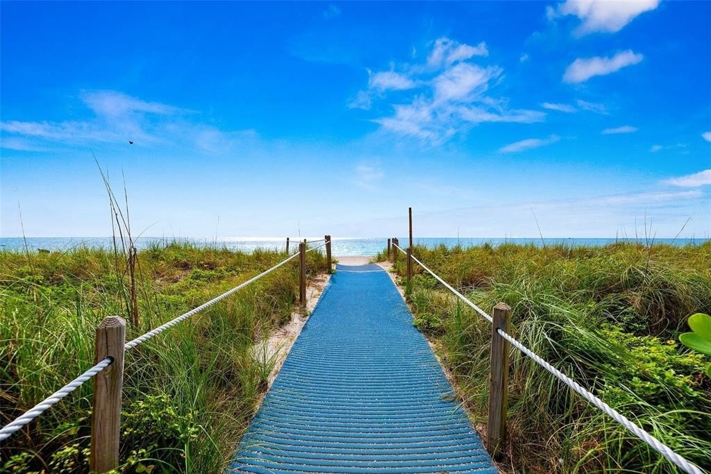 Lauderdale By The Sea, Florida, 33062, United States, 4 Bedrooms Bedrooms, ,3.5 BathroomsBathrooms,Residential,Forsale,1884605