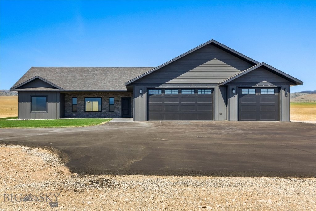 Ennis, Montana, 59729, United States, 3 Bedrooms Bedrooms, ,2 BathroomsBathrooms,Residential,Forsale,1915016
