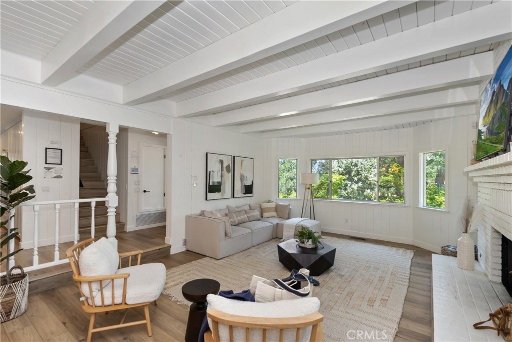 Lake Arrowhead, California, 92352, United States, 4 Bedrooms Bedrooms, ,5 BathroomsBathrooms,Residential,Forsale,1886297