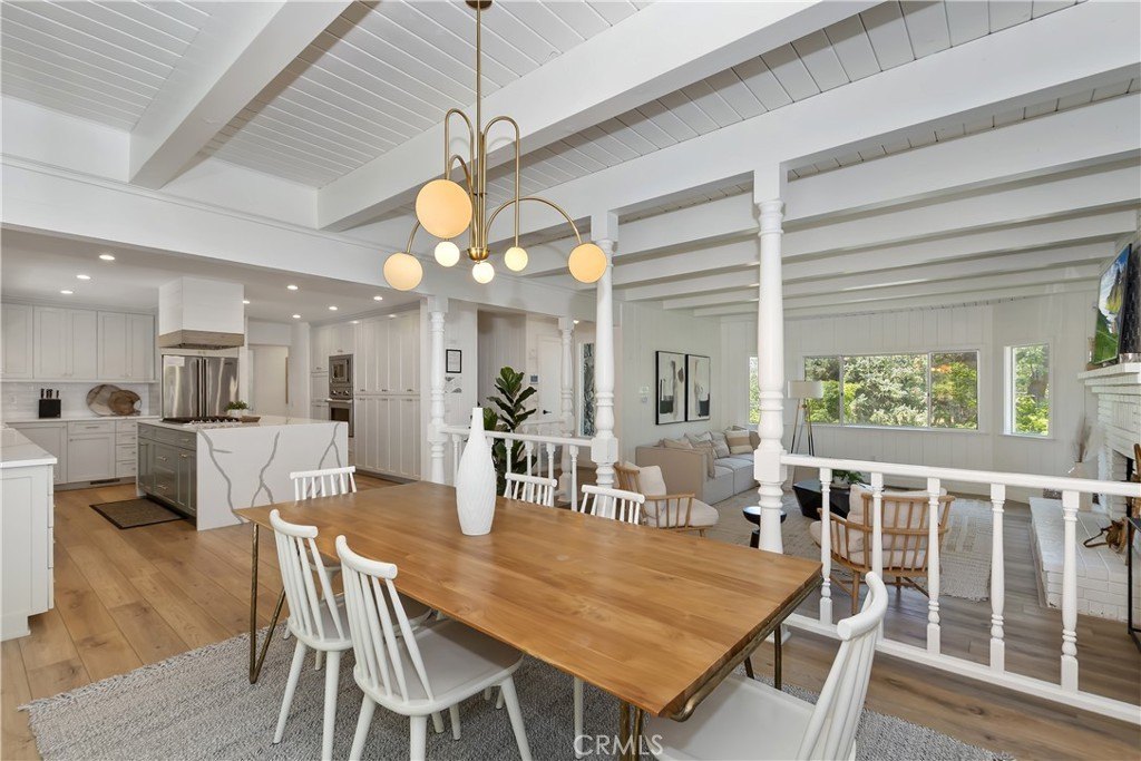 Lake Arrowhead, California, 92352, United States, 4 Bedrooms Bedrooms, ,5 BathroomsBathrooms,Residential,Forsale,1886297