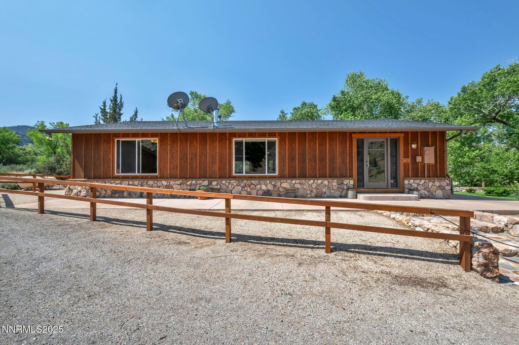Reno, Nevada, 89521, United States, 3 Bedrooms Bedrooms, ,2 BathroomsBathrooms,Residential,Forsale,1907844