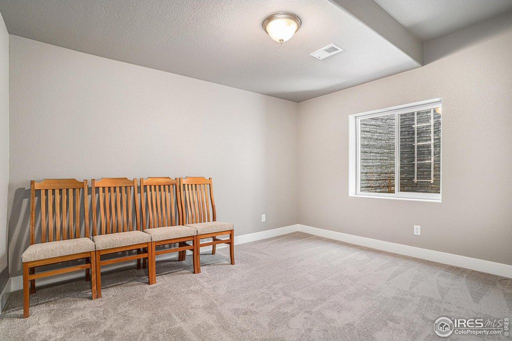 Windsor, Colorado, 80550, United States, 5 Bedrooms Bedrooms, ,4 BathroomsBathrooms,Residential,Forsale,1964328