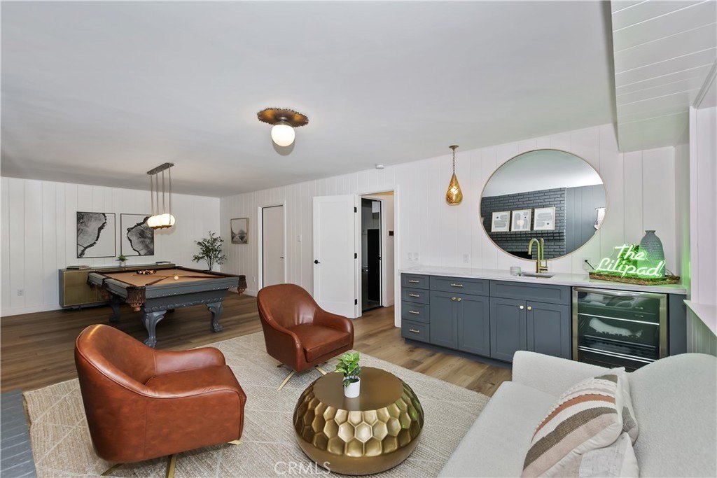 Lake Arrowhead, California, 92352, United States, 4 Bedrooms Bedrooms, ,5 BathroomsBathrooms,Residential,Forsale,1886297