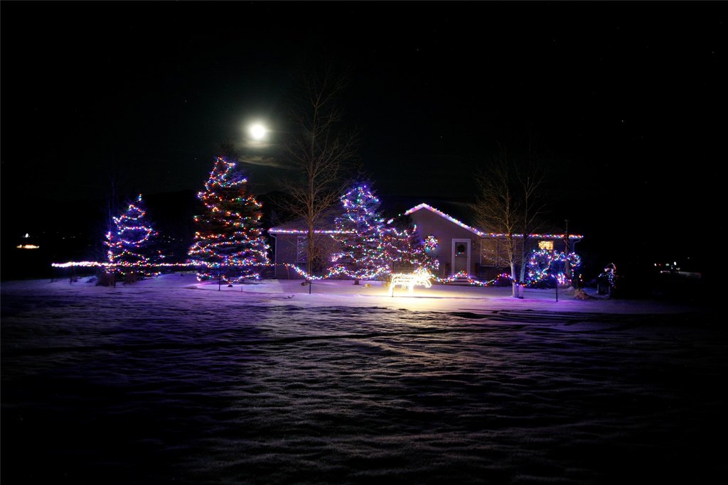 Ennis, Montana, 59729, United States, 5 Bedrooms Bedrooms, ,3 BathroomsBathrooms,Residential,Forsale,1986986