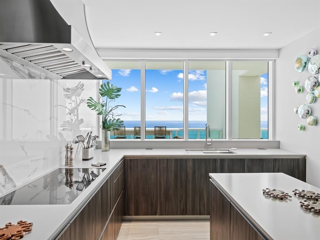 Fort Lauderdale, Florida, 33316, United States, 3 Bedrooms Bedrooms, ,4.5 BathroomsBathrooms,Residential,Forsale,1884593