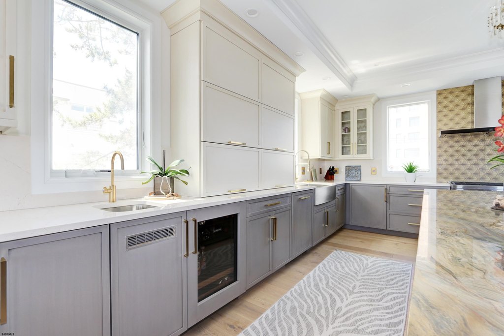 Ventnor, New Jersey, 08406, United States, 6 Bedrooms Bedrooms, ,6.5 BathroomsBathrooms,Residential,Forsale,1946142