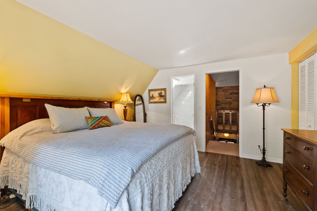 Whitefish, Montana, 59937, United States, 4 Bedrooms Bedrooms, ,2.5 BathroomsBathrooms,Residential,Forsale,1894897