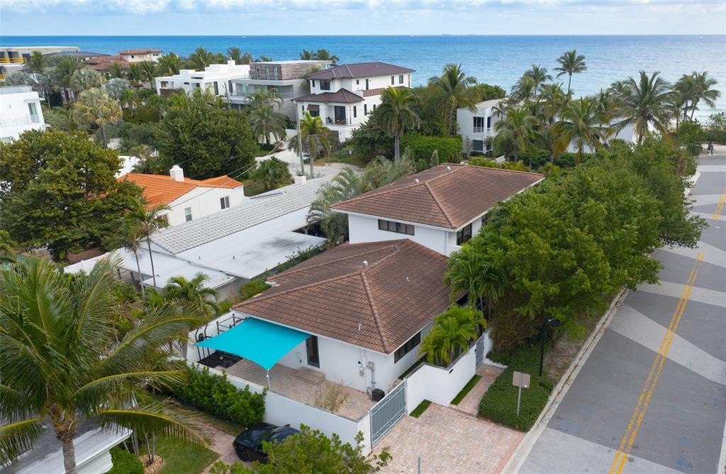 Fort Lauderdale, Florida, 33305, United States, 4 Bedrooms Bedrooms, ,4.5 BathroomsBathrooms,Residential,Forsale,1884600