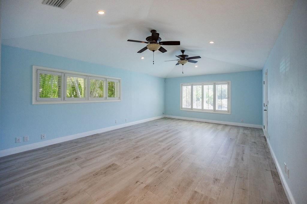 Lighthouse Point, Florida, 33064, United States, 4 Bedrooms Bedrooms, ,4 BathroomsBathrooms,Residential,Forsale,1884543